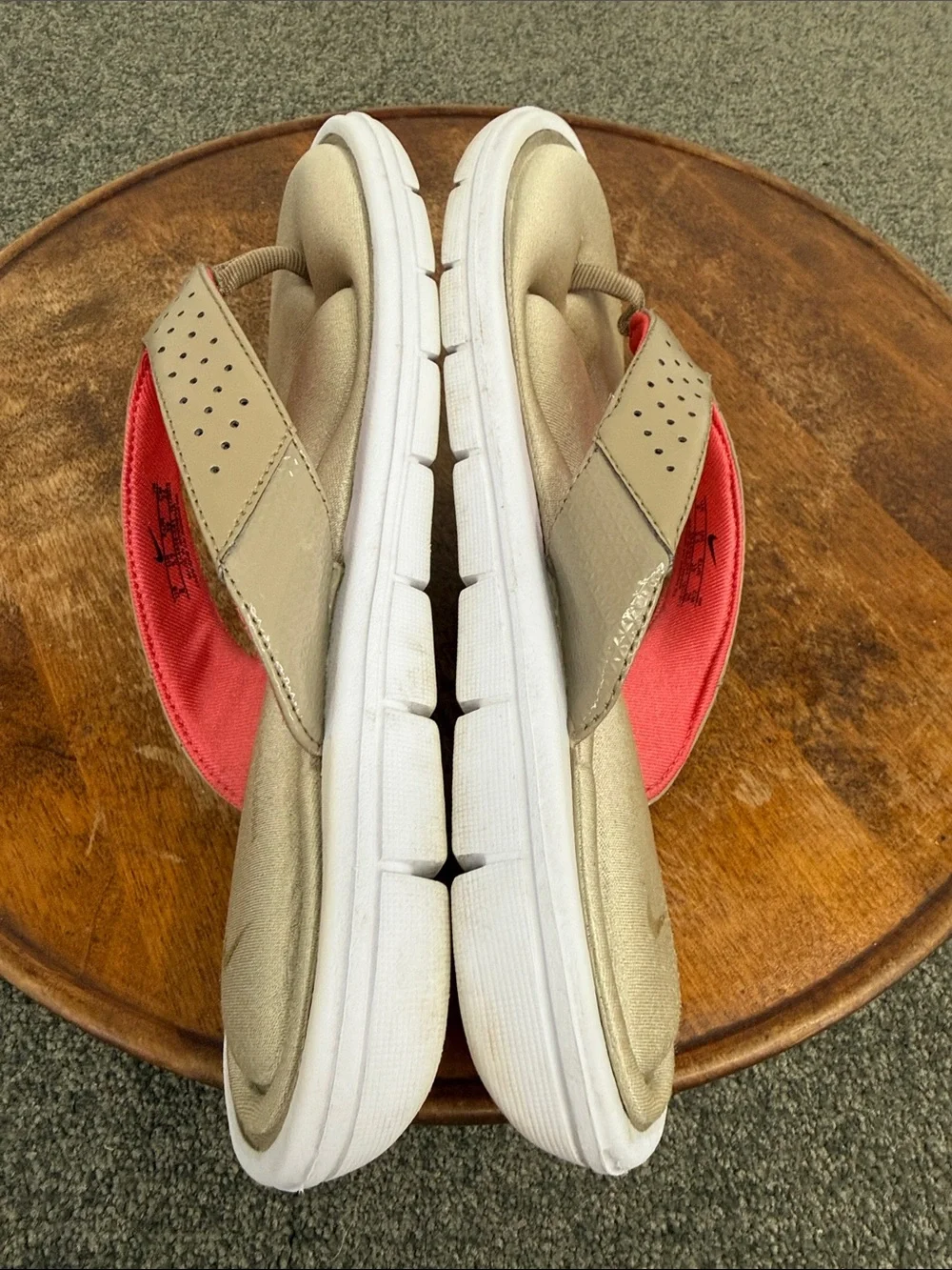 Nike Sandals Wm 8 Gold Pink Comfort Footbed Flip Flops Thong Foam Cushion